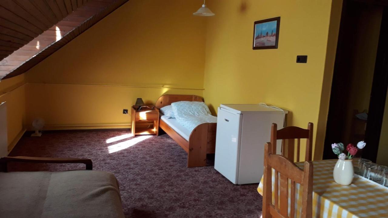 Centrum Apartman Otel Hajdúszoboszló Dış mekan fotoğraf